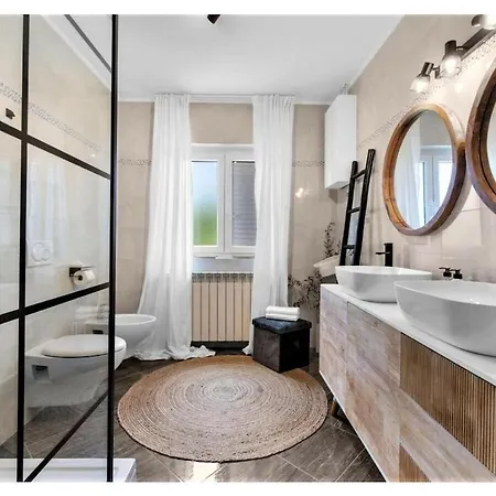 Casa B Comfortable Holiday Tar-Vabriga